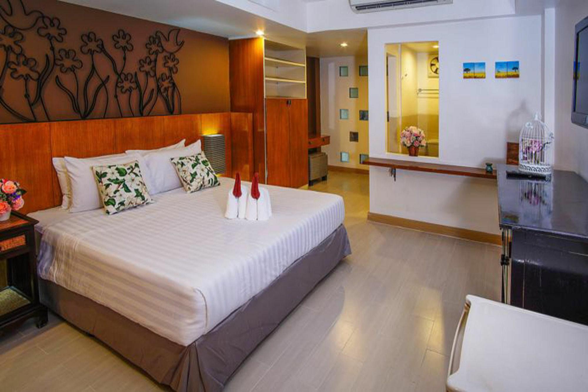 Jean Boutique Hotel Pattaya ภายนอก รูปภาพ